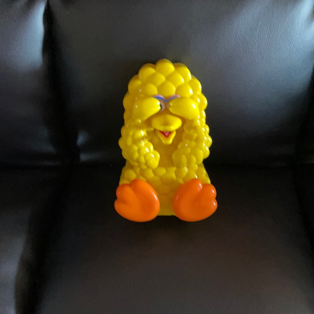 Vintage peek a boo wind up big bird toy